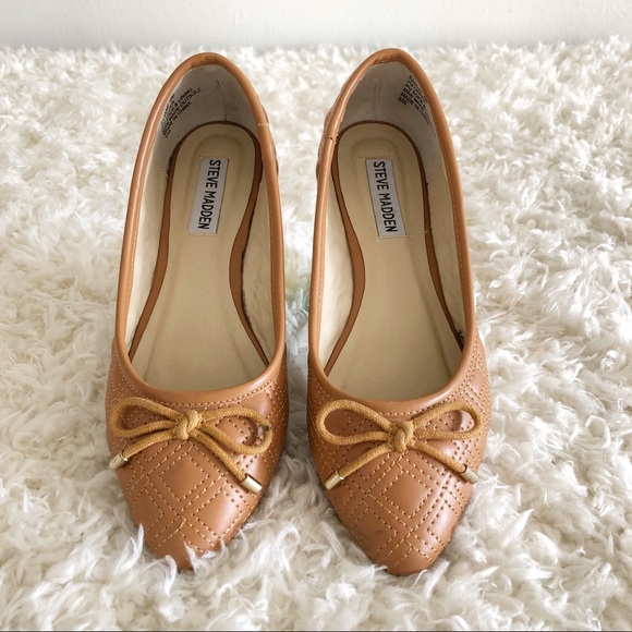 Steve Madden Illiane Quilted Leather Ballet Flats - Picture 5 of 8